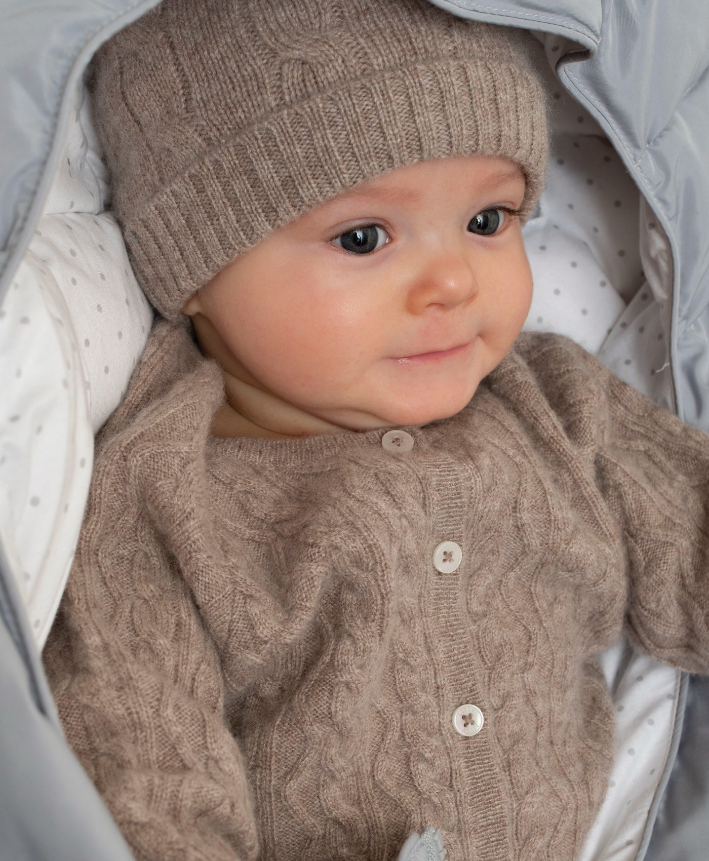 Kabelstickat Kashmirset