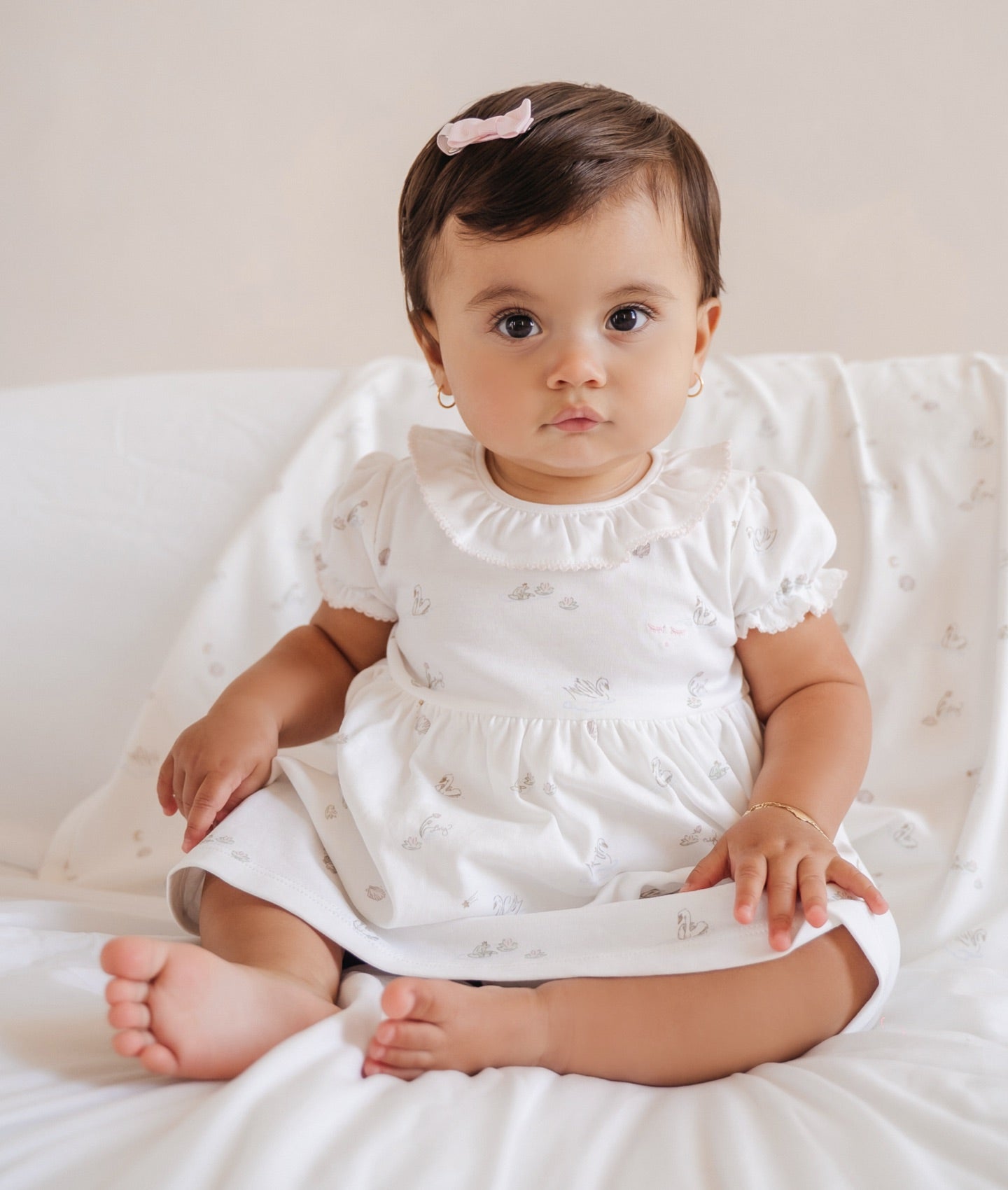 Swans Ruffled Collar Dress
